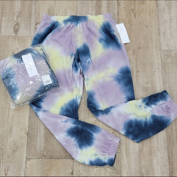Women’s Tie Dye Joggers - Picture 2 of 3